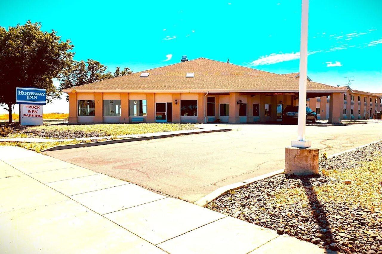 Quality Inn & Suites Willows Esterno foto