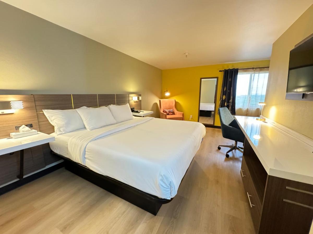 Quality Inn & Suites Willows Esterno foto